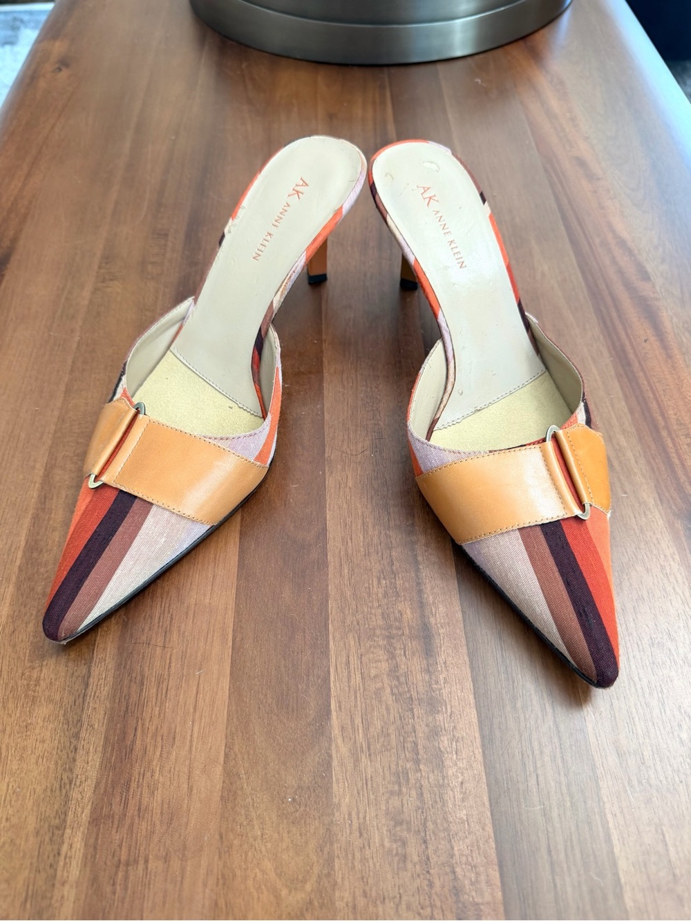 AK Anne Klein Striped Pointed Toe Mule Heels Size 9M 3” Heel - Picture 6 of 7